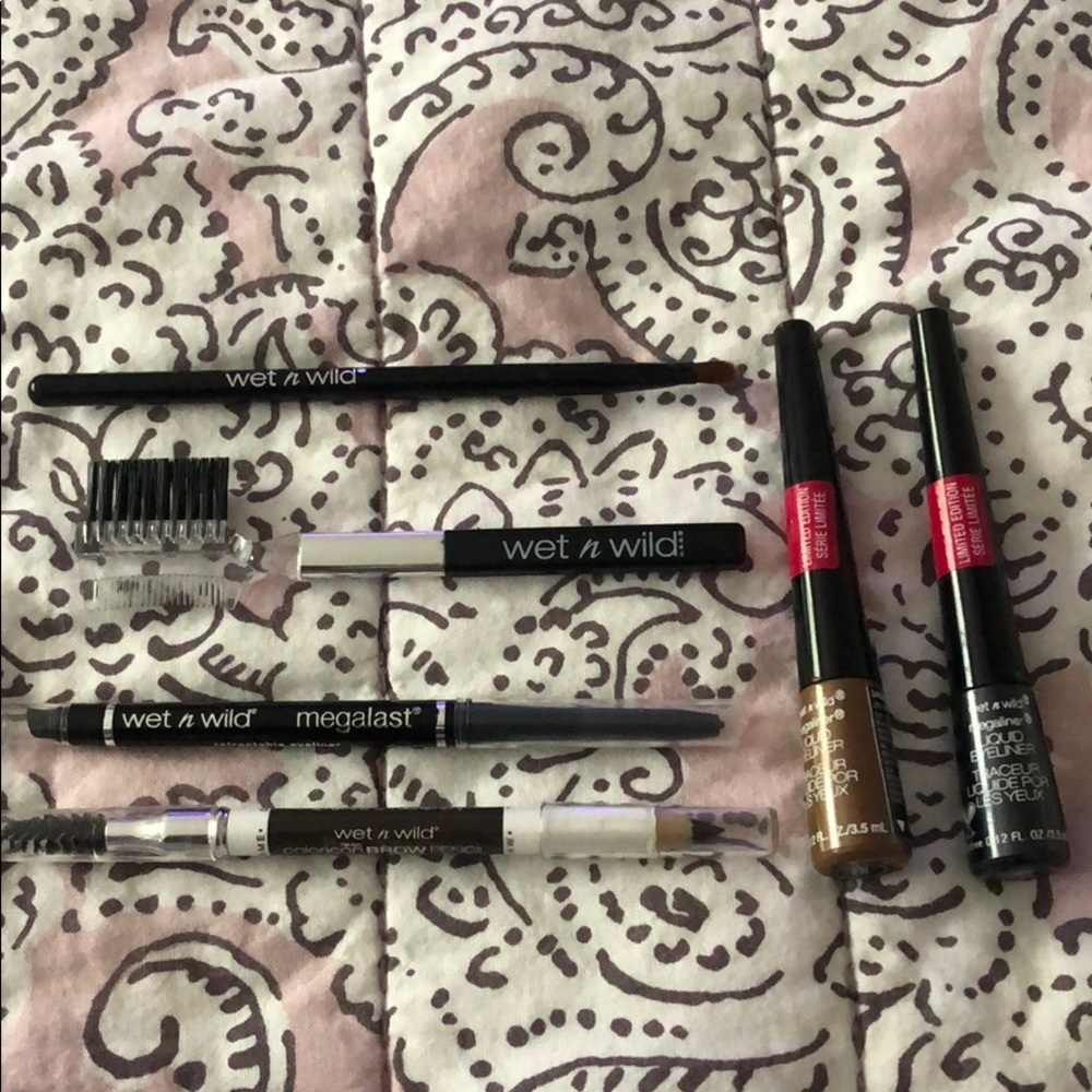 Wet n Wild: All About Eyes Bundle: BRAND NEW!!!